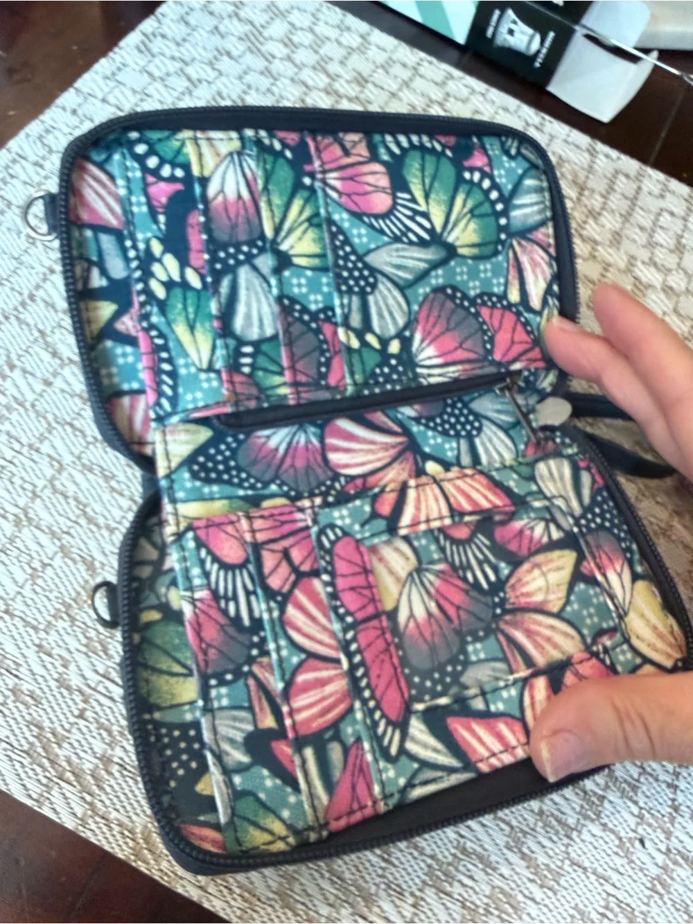 Sakroots Artist Circle collection wristlet wallet